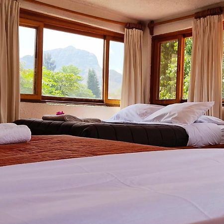 Ixlum Hoteles Y Casas Vacacionales テポストラン エクステリア 写真